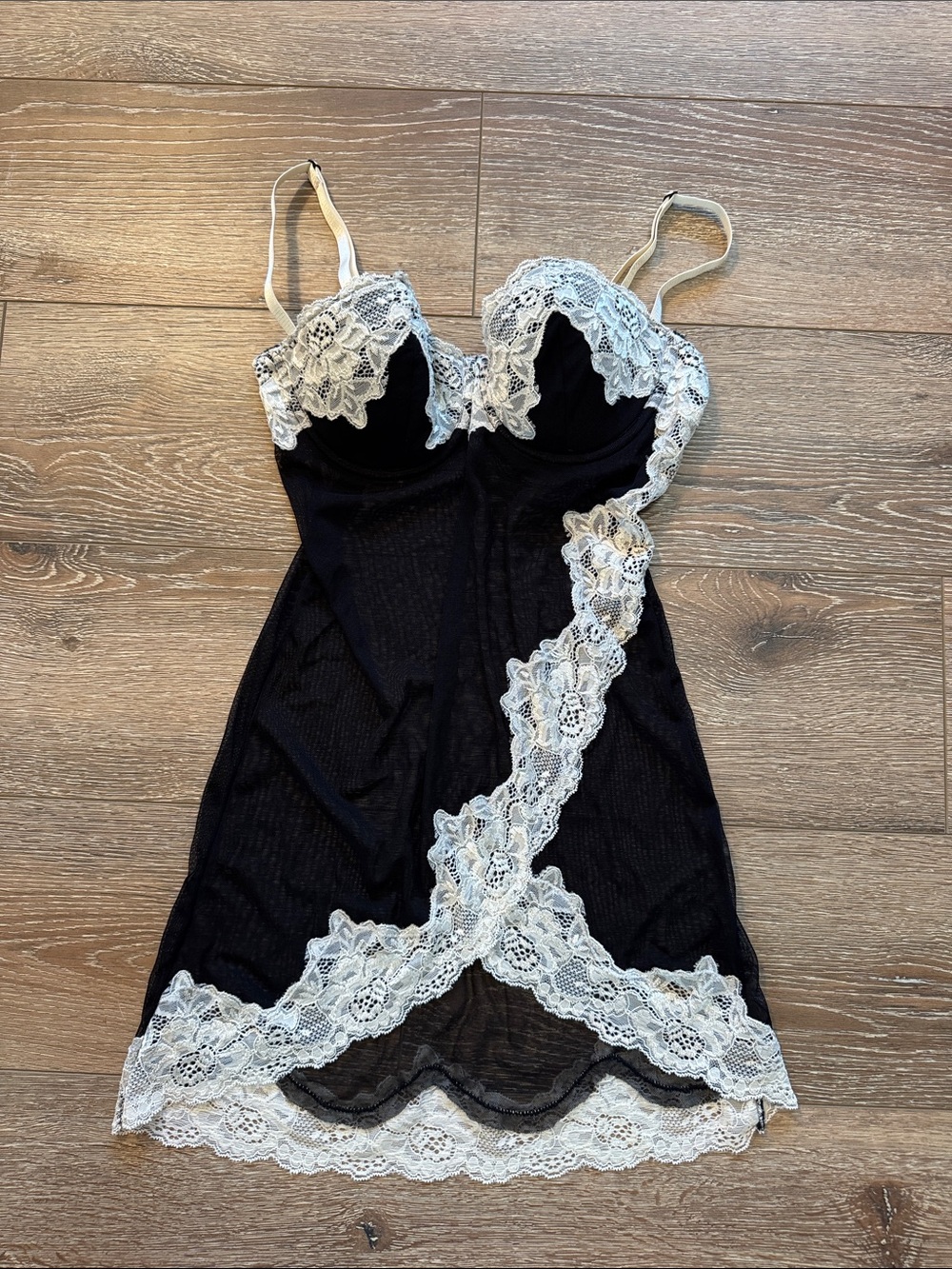 Frederick's of Hollywood Black Chemise with Ivory Lace Trim Small